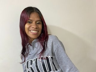 Image de profil du modèle de webcam CamiiJones