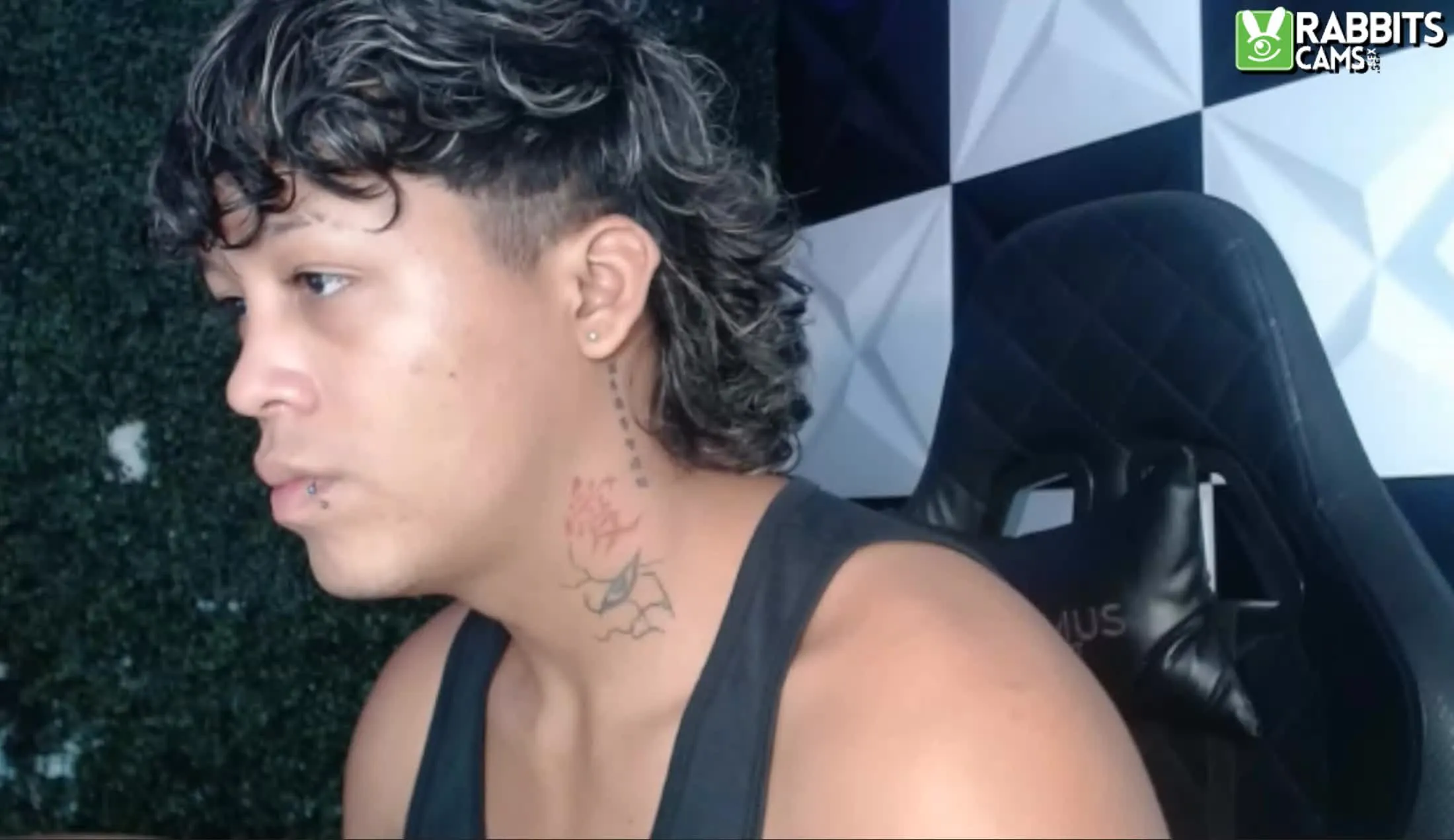 Artista yisscumhot Video 1