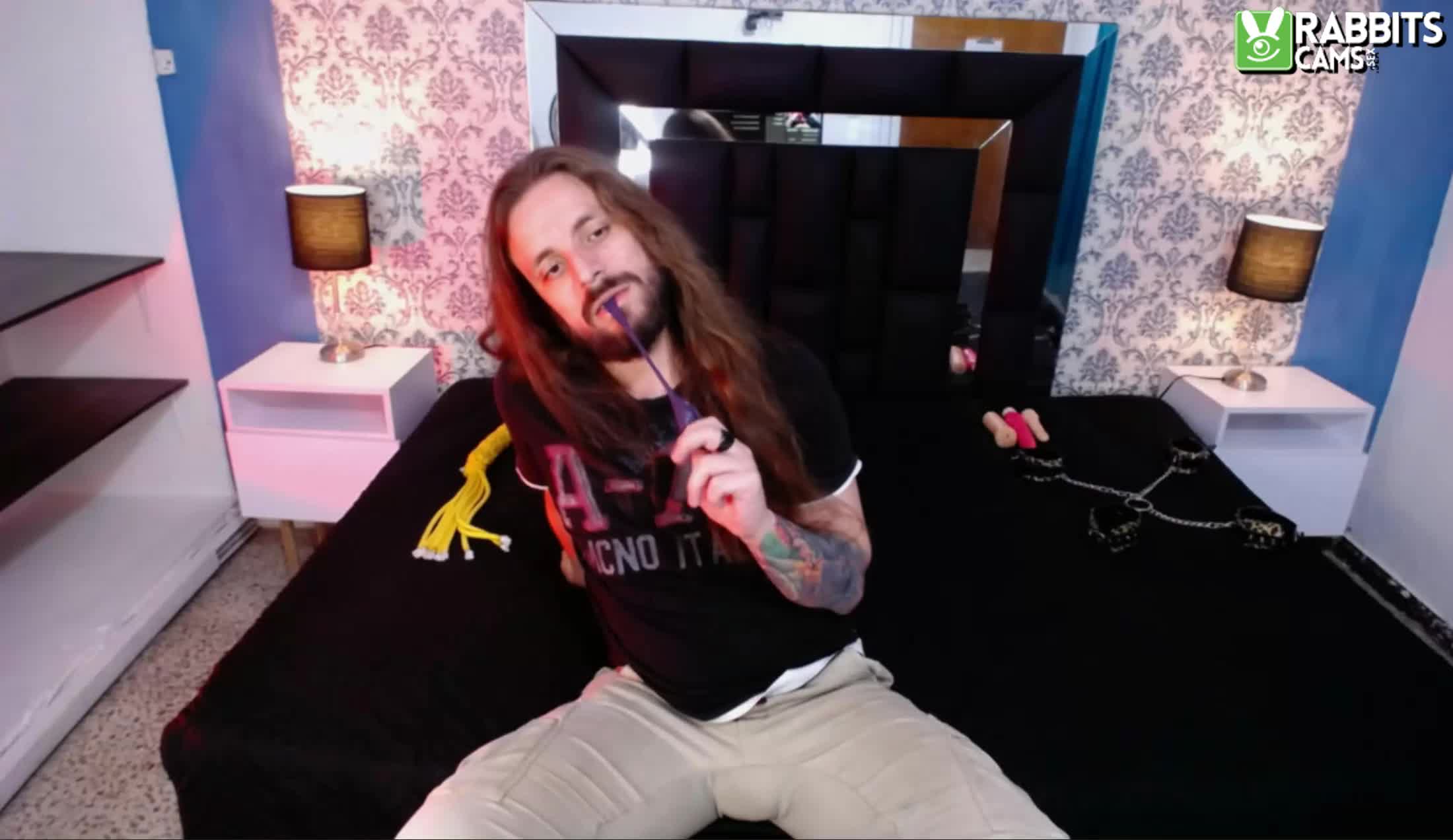 Performer hairlongstud Video 1