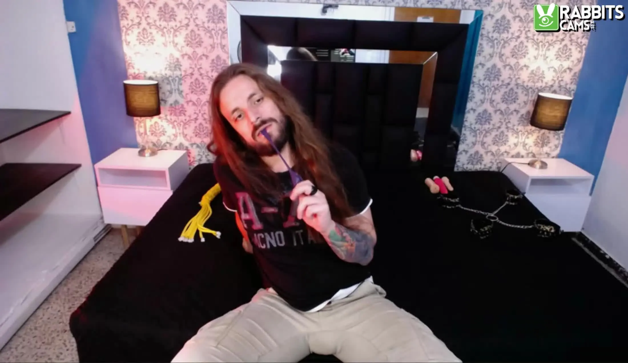 Interprete hairlongstud Video 1