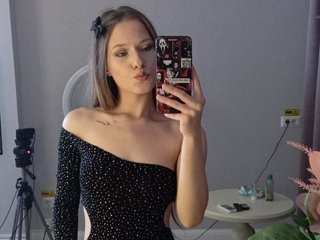 Imagen de perfil de modelo de cámara web de VanyaRay