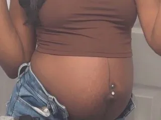 Image de profil du modèle de webcam Preggoebony