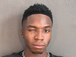 FathaBackwoods profilbild på webbkameramodell