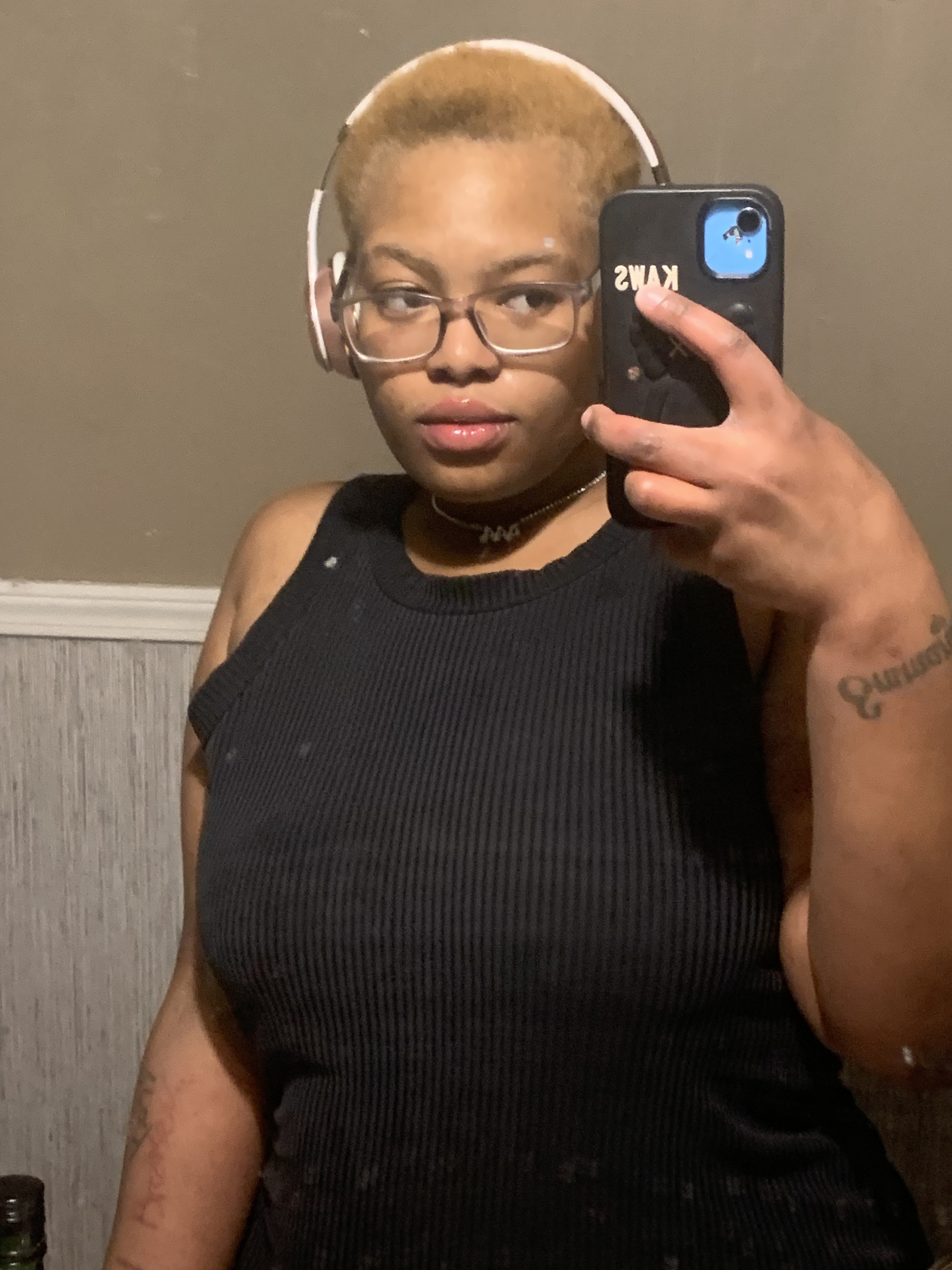 Artista MilfArie22 Foto 1