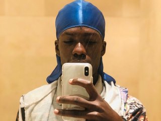 Image de profil du modèle de webcam chombo_ath18