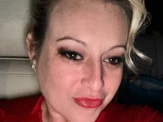 Imagen de perfil de modelo de cámara web de Wet_Pearl