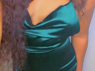 Aminaa_xo profilbild på webbkameramodell