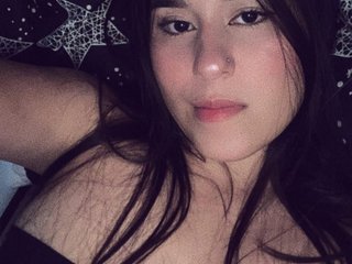 Tulunaroja profielfoto van cam model