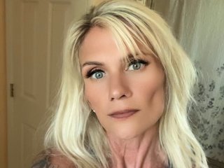 Image de profil du modèle de webcam GenXBlondi