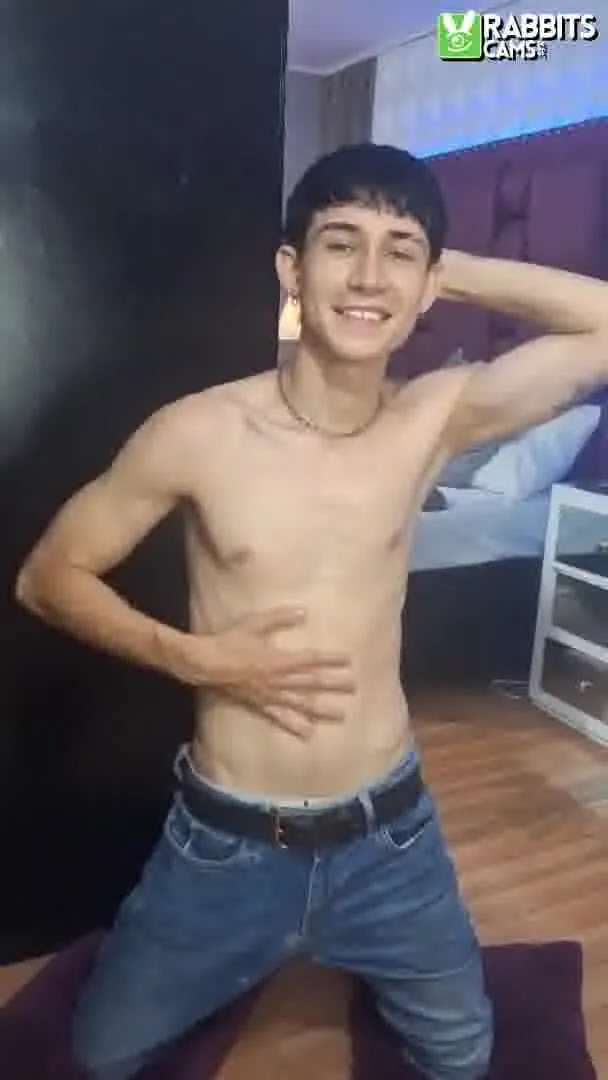 Performer Michael_blue Video 1