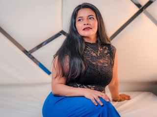 DianaOchoa profilbild på webbkameramodell 