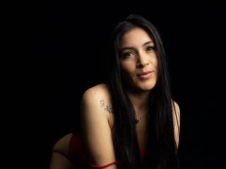 Imagen de perfil de modelo de cámara web de Bellatylor
