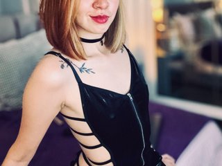 Image de profil du modèle de webcam DearMilu