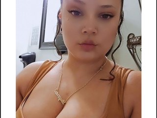 yournaughtybunny profilbild på webbkameramodell