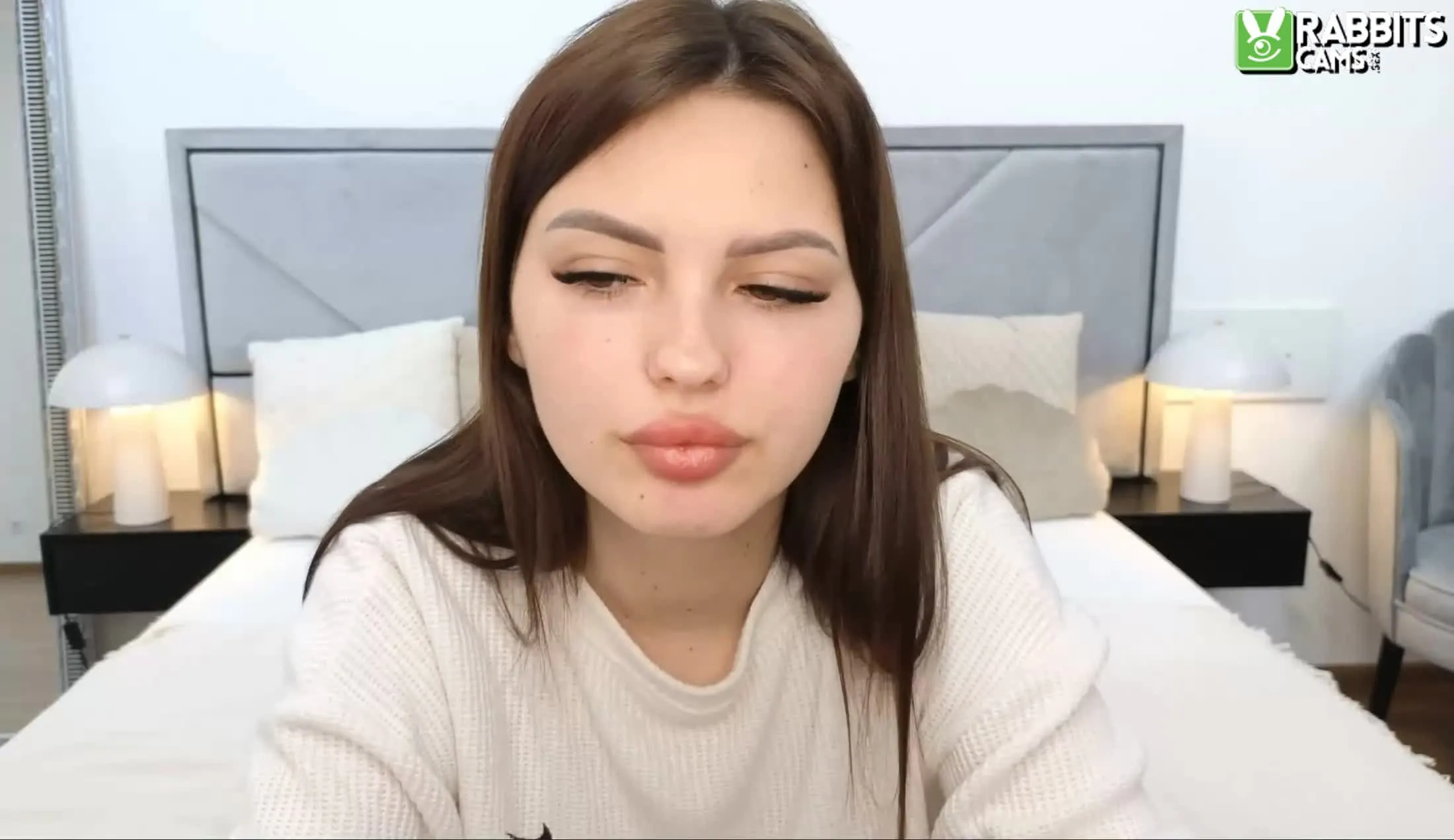 Darsteller ClassyIssues Video 1