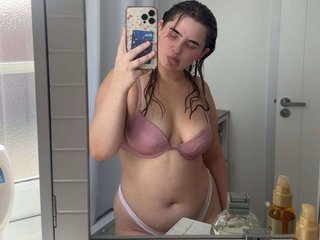 Lucy_BrookeX profilbild på webbkameramodell 