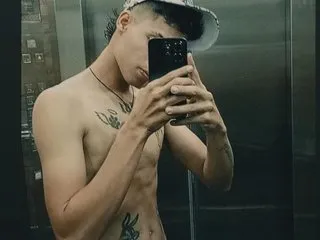 Image de profil du modèle de webcam Oliver_Thomson