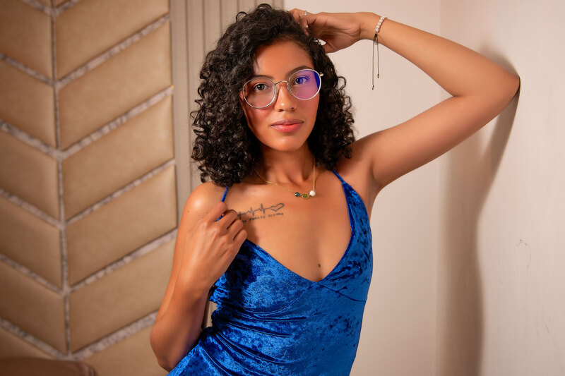 Interprète YuliaCollins Photo 5