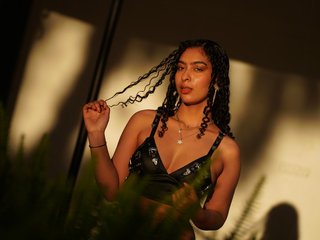 Imagen de perfil de modelo de cámara web de DarlenXimena