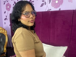 Imagen de perfil de modelo de cámara web de Scarletthh