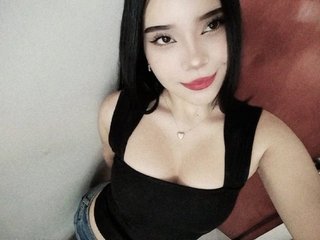 Imagen de perfil de modelo de cámara web de EvelynBakerss