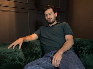 AdrianSith profielfoto van cam model 