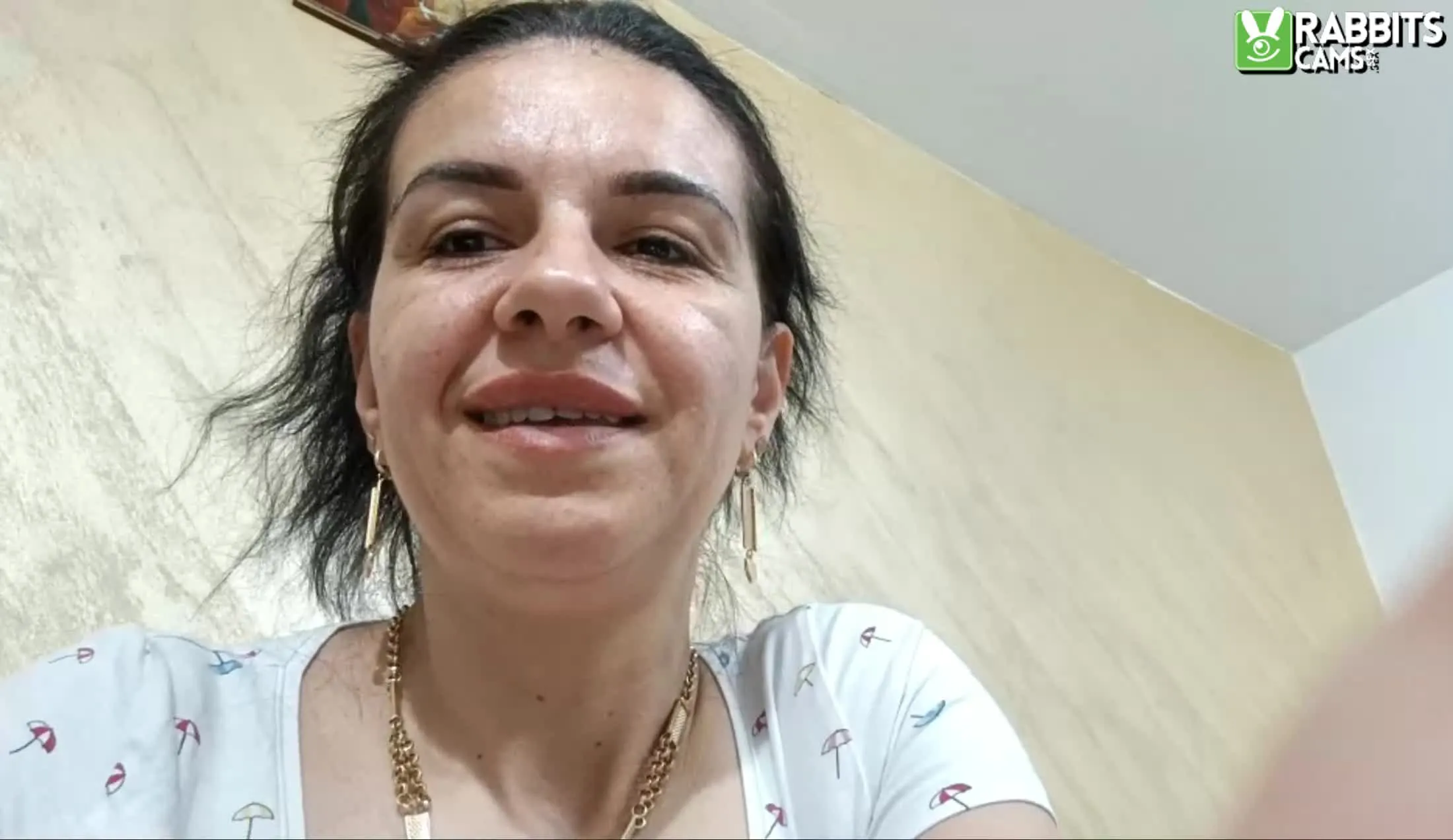 Interprete CAITLIYN Video 1