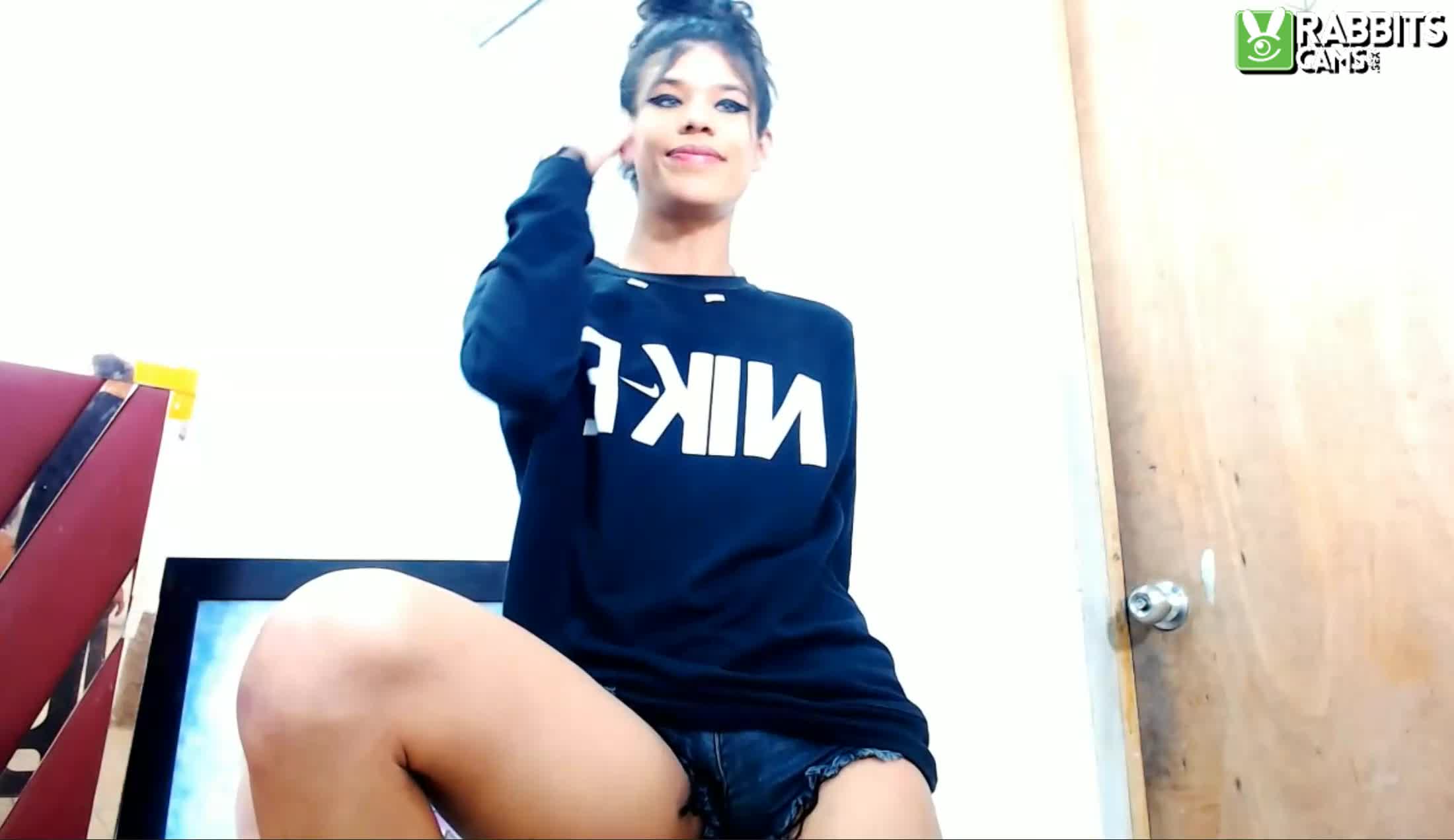 Artist beautifultaty Video 1