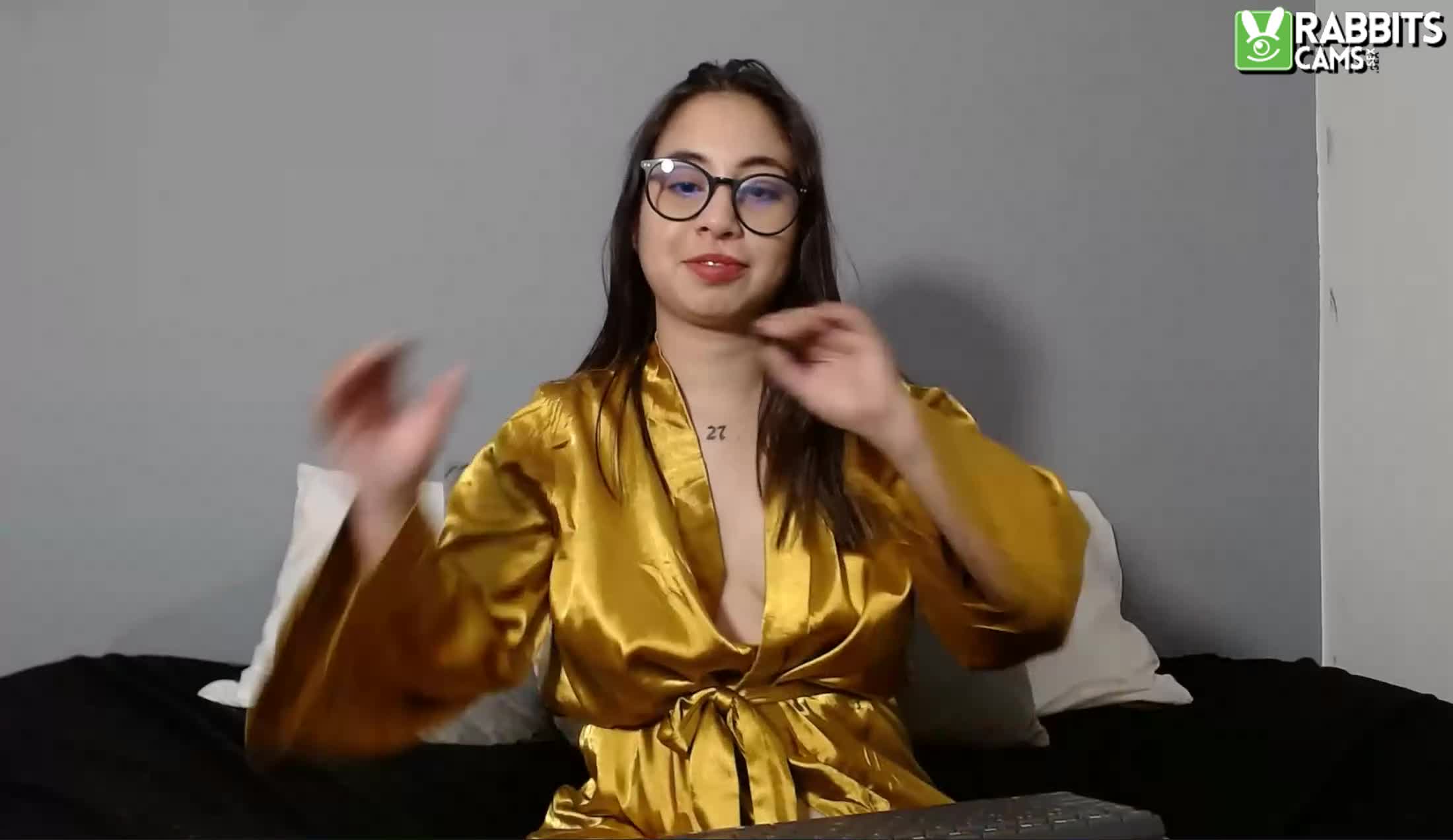 Artist DayReyes Video 1