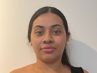 Image de profil du modèle de webcam AnahiaRouse