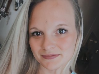 HollieMorris immagine del profilo del modello di cam