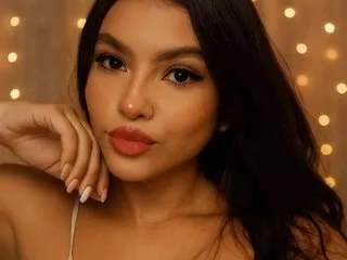 Image de profil du modèle de webcam Melani_Grace19