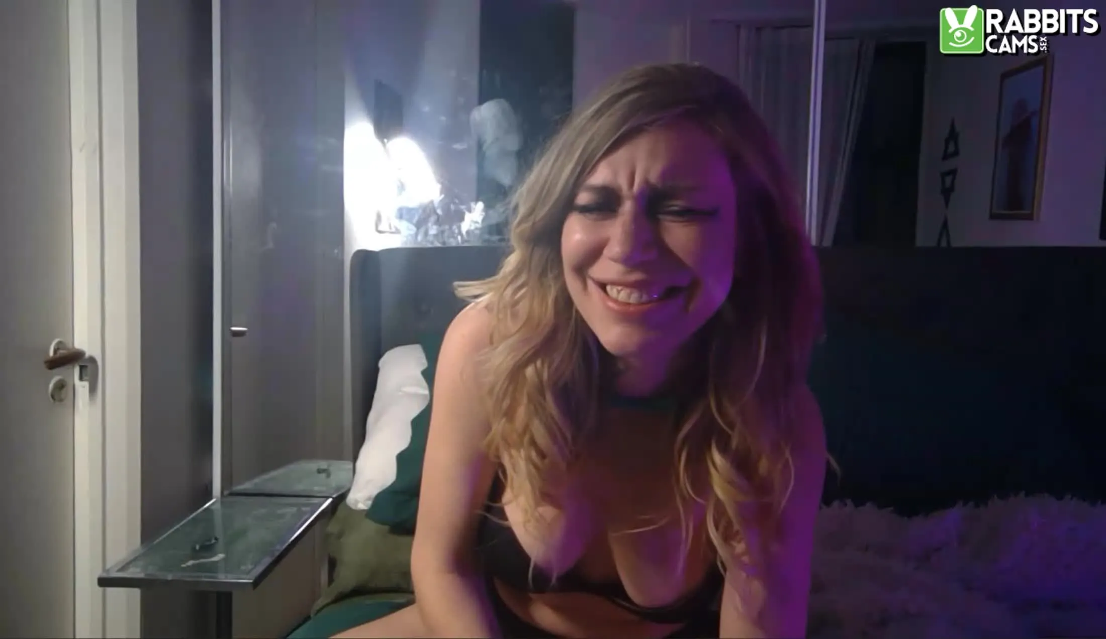 Performer RhiaMoon Video 1