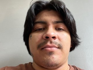 Image de profil du modèle de webcam Theclingyone1224