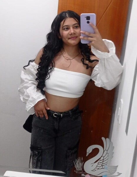 Intérprete NicolAlvarez Foto 6