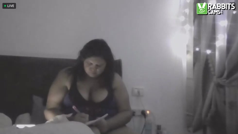 Interprète YasminQueen Vidéo 1
