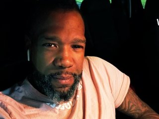 Imagen de perfil de modelo de cámara web de KINGSEXYBBC