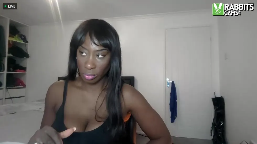 Interprete EnglishGoddessDestinyBlack Video 1