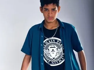 Imagen de perfil de modelo de cámara web de stivenbanks