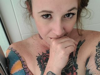 Image de profil du modèle de webcam AkayiaSubly