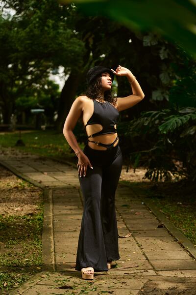 Performer Hot_Caviar Photo 11