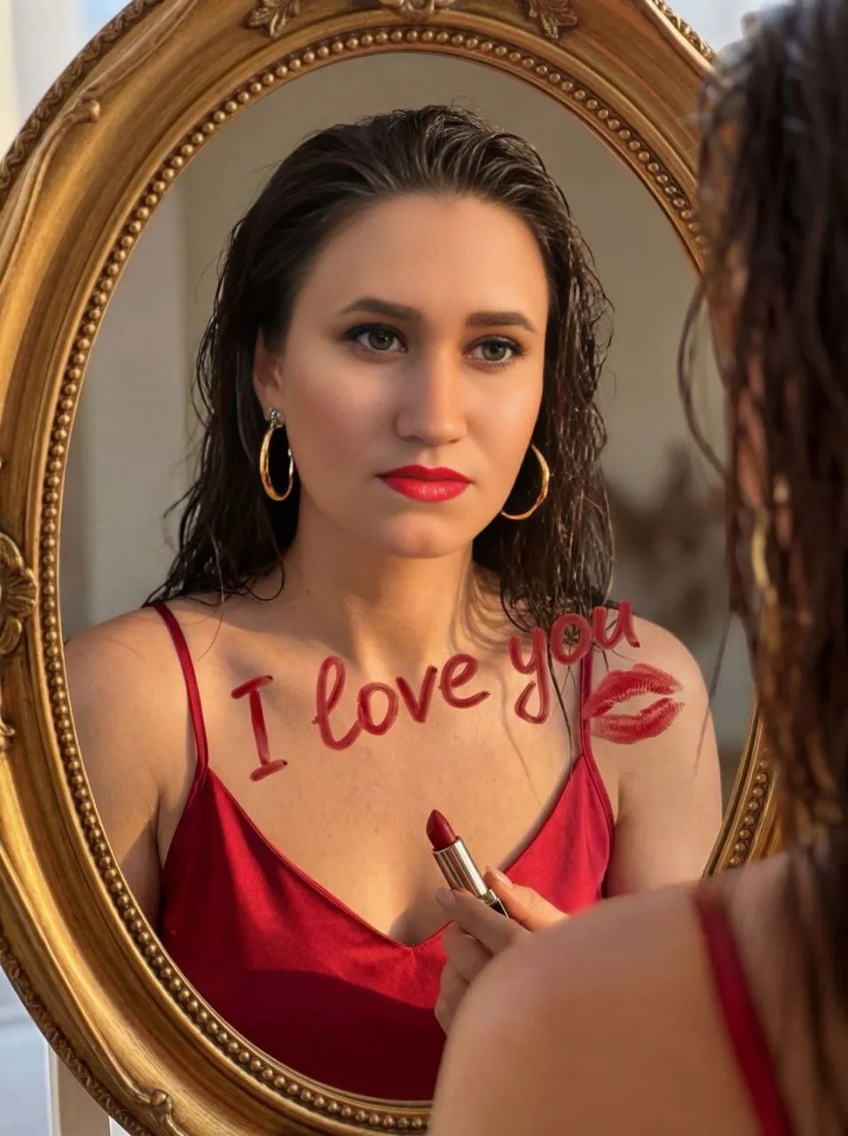 Performer Roxy_Crave Photo 1