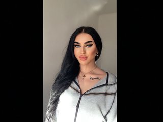 Image de profil du modèle de webcam ALYAAH