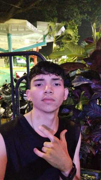 Performer jakemendoza Photo 1