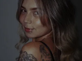 Image de profil du modèle de webcam itzykitty