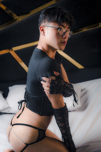 Performer LyamMarven Photo 12
