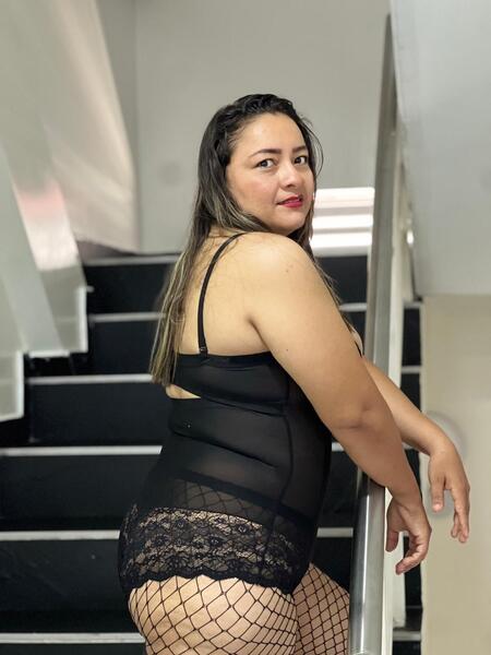 Artist ALEXANDRA_MILF Foto 3