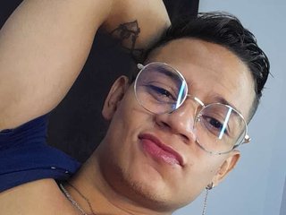 Axcel_boy cam model profile picture 