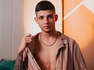Image de profil du modèle de webcam MathewBoy51