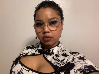 Image de profil du modèle de webcam CheeksXXX